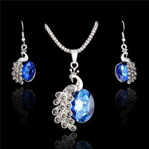 NEW Large Blue Peacock Earrings Necklace Set